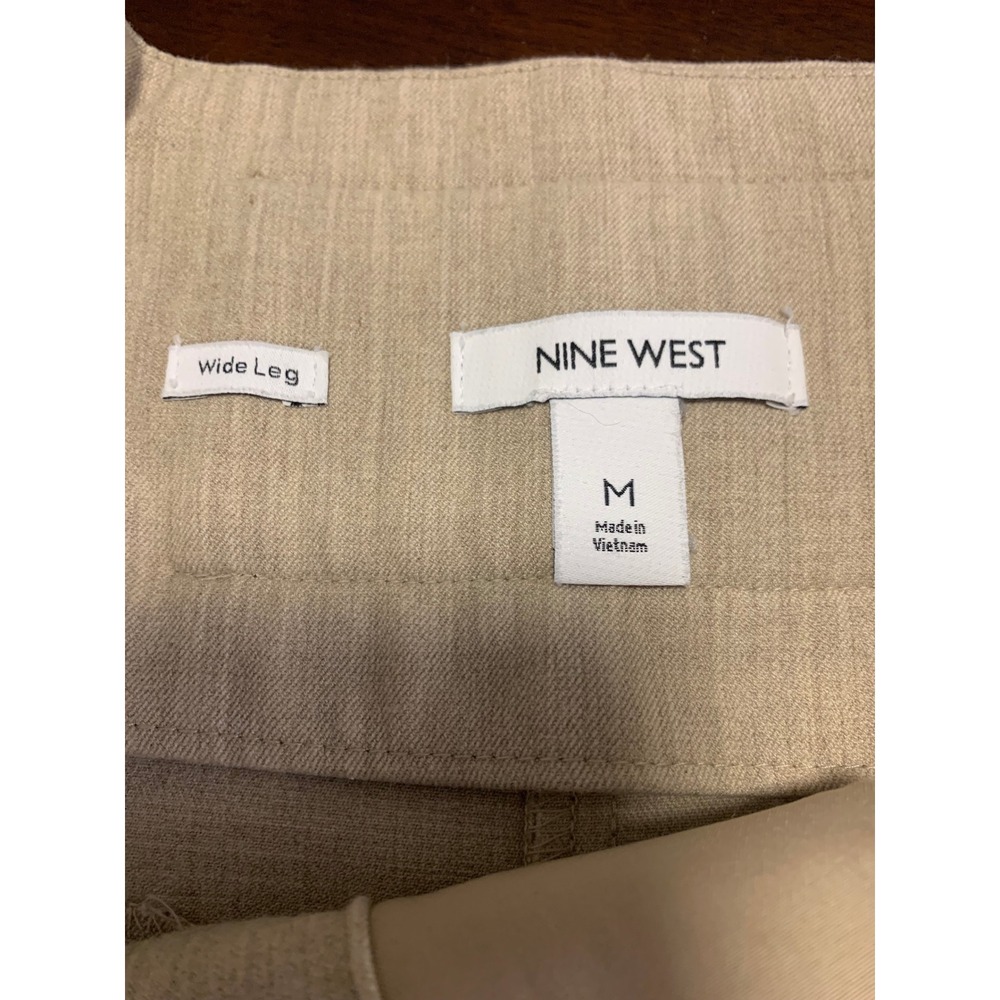 Nine West Beige High Waisted Wide Leg Pleated Dress Pants Size M - Picture 4 of 7